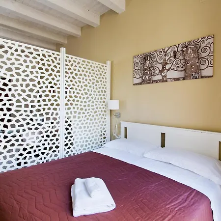 Greek Appartement Palerme